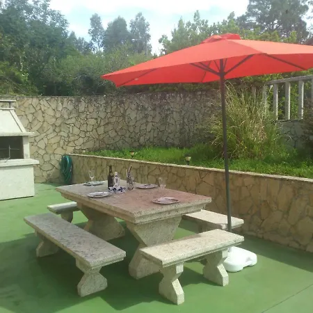 Casa Borja 펜션 Louro